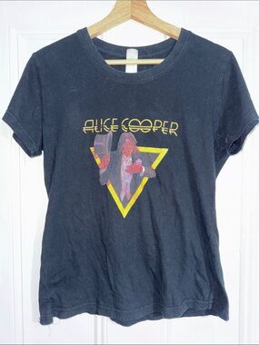 Vintage Style Alice Cooper Band Tour Graphic Tee Shirt Welcome To My Nightmare M